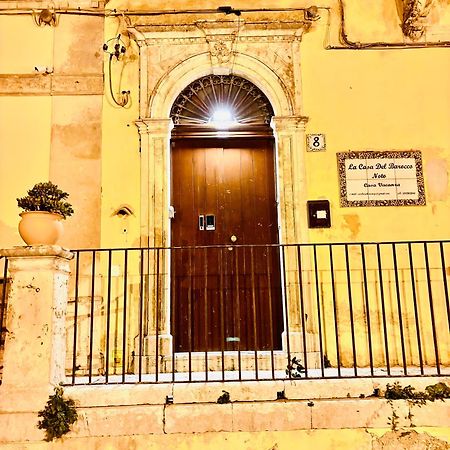 La Casa Del Barocco Hotel Noto Luaran gambar