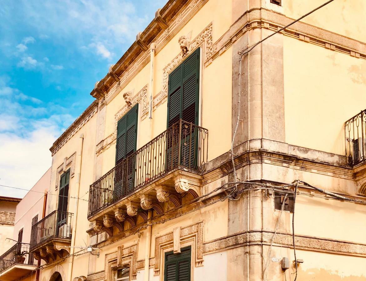 La Casa Del Barocco Hotel Noto Luaran gambar