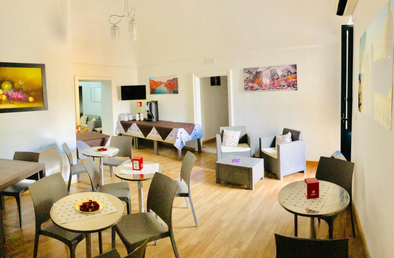 La Casa Del Barocco Hotel Noto Luaran gambar